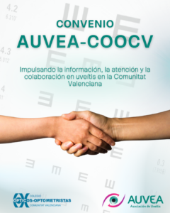 Imagen del convenio de colaboración entre AUVEA y el Colegio de Ópticos-Optometristas de la Comunitat Valenciana, representado por un apretón de manos sobre un fondo de optotipos visuales y los logotipos de ambas entidades.